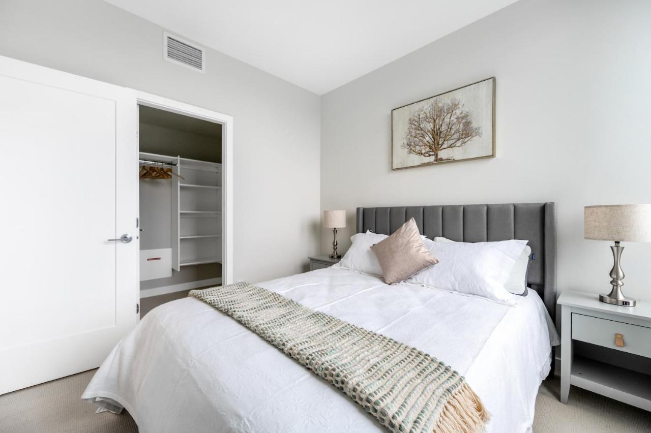 Modern Comfort At Ubc: 1Br Condo Near Campus Vancouver Exteriér fotografie