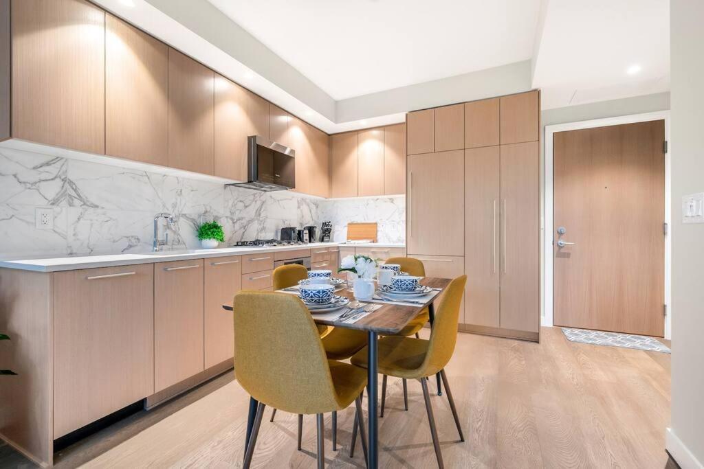 Modern Comfort At Ubc: 1Br Condo Near Campus Vancouver Exteriér fotografie