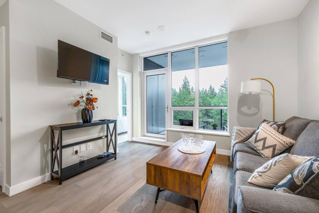 Modern Comfort At Ubc: 1Br Condo Near Campus Vancouver Exteriér fotografie