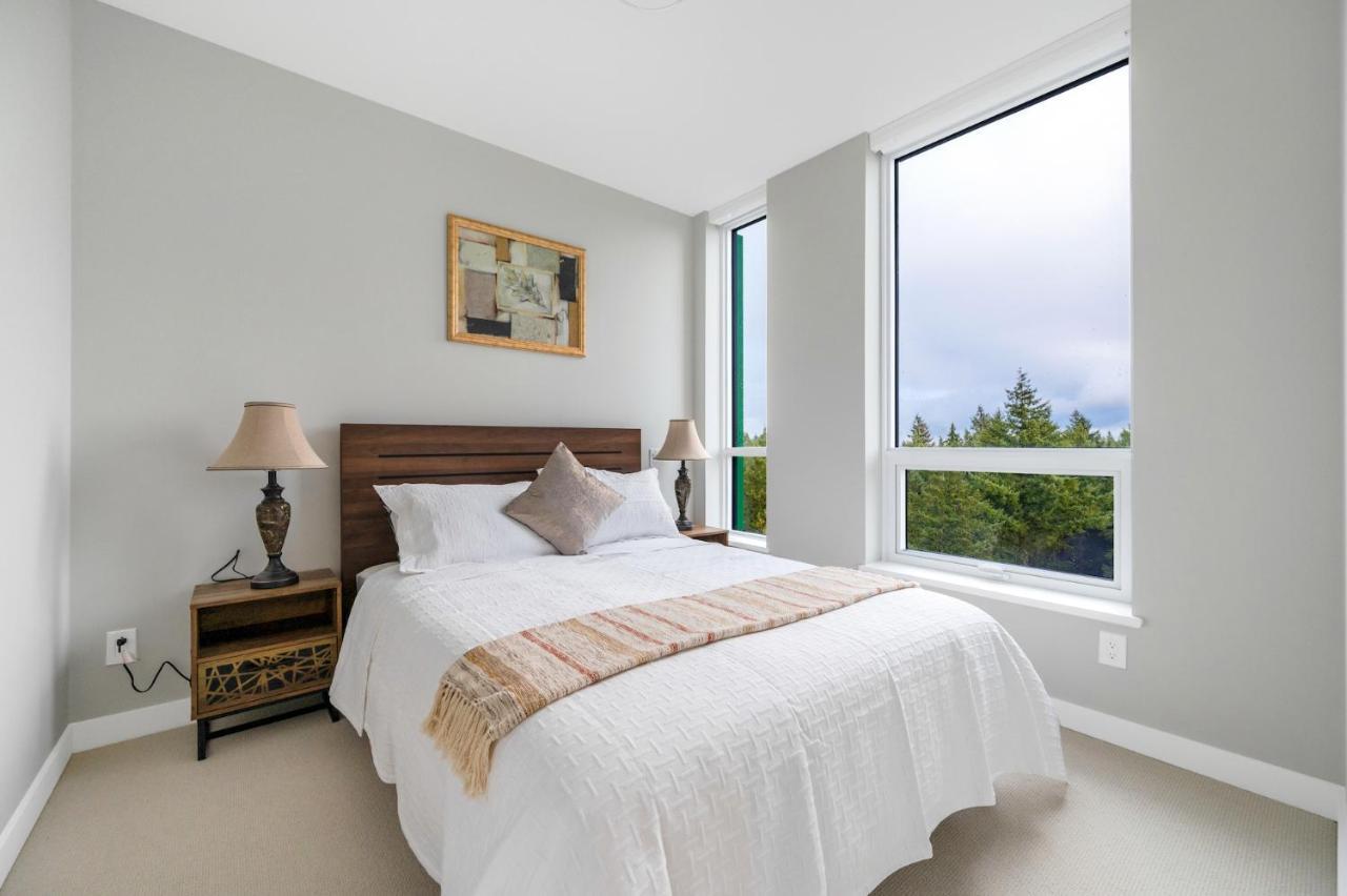 Modern Comfort At Ubc: 1Br Condo Near Campus Vancouver Exteriér fotografie