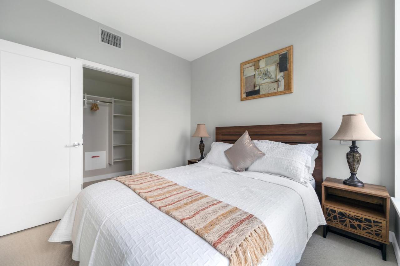 Modern Comfort At Ubc: 1Br Condo Near Campus Vancouver Exteriér fotografie